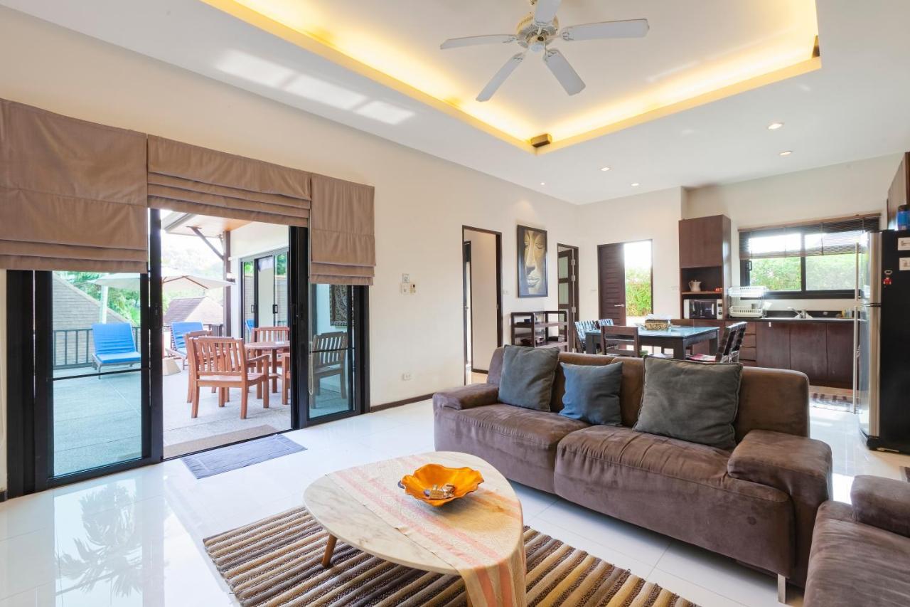 Cocktail Palm Villa Rawai Exterior photo
